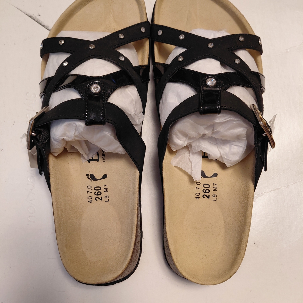 Chic Black Strappy Sandals with Rhinestone Accents